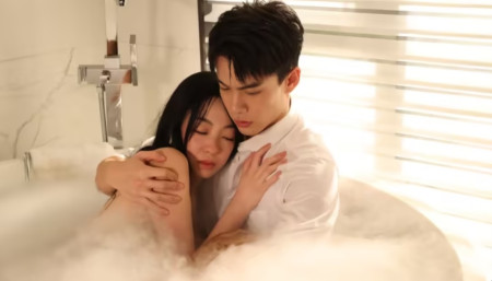 Anh Là Nắng Ấm Ban Trưa Của Em